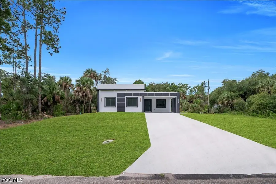 3304 E 15th Street, Lehigh Acres, FL 33972 - #3