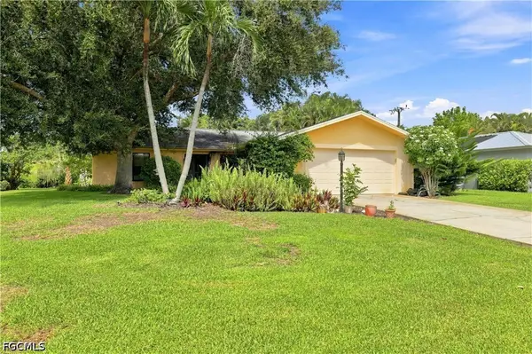 4448 Beechwood Lake Drive, Naples, FL 34112
