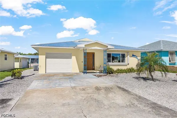 16077 Buccaneer Street, Bokeelia, FL 33922