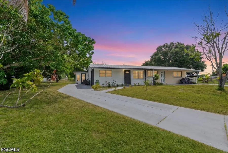 1099 Vineyard Place, Lehigh Acres, FL 33936 - #2