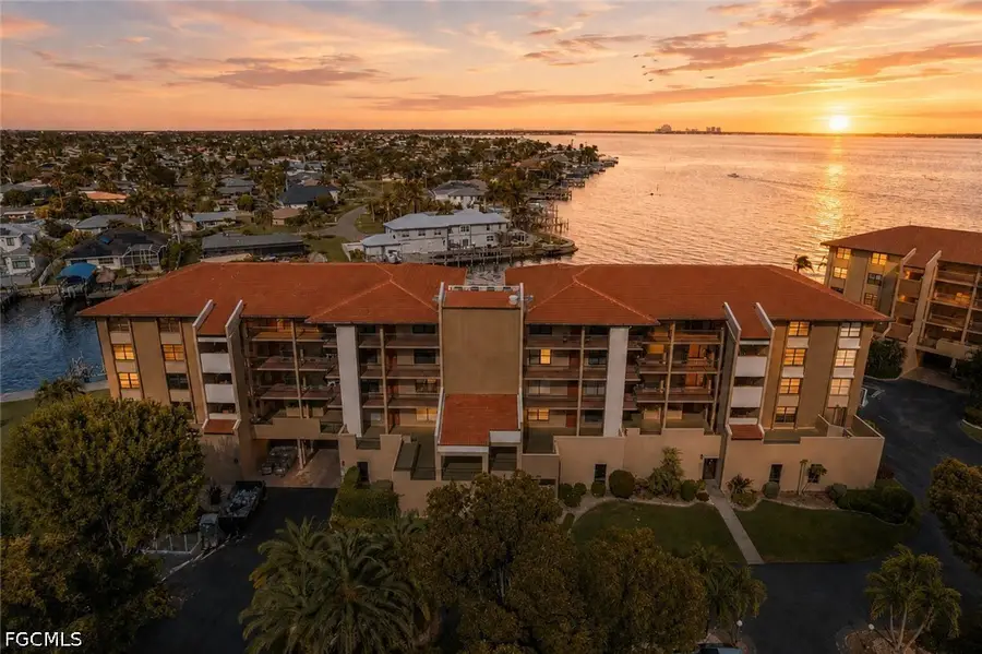 4013 SE 20th Place #401, Cape Coral, FL 33904 - #2