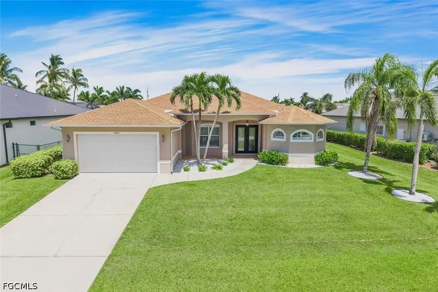 2909 SW 38th Street, Cape Coral, FL 33914 - #2
