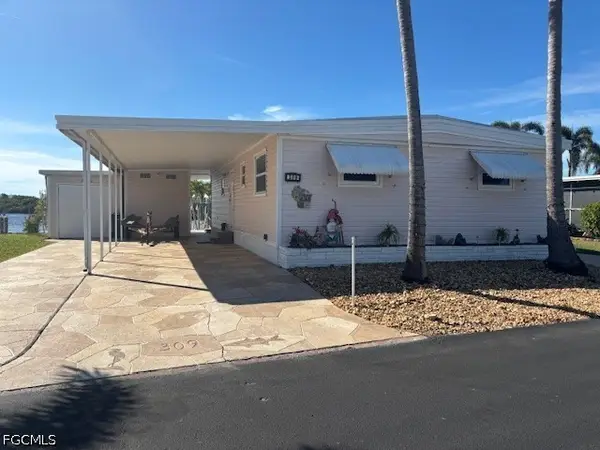 309 Shoreland Drive W, Fort Myers, FL 33905