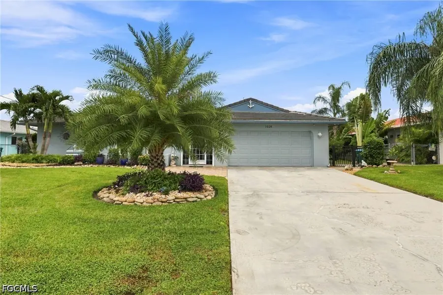 1024 E Archer Parkway, Cape Coral, FL 33904 - #2
