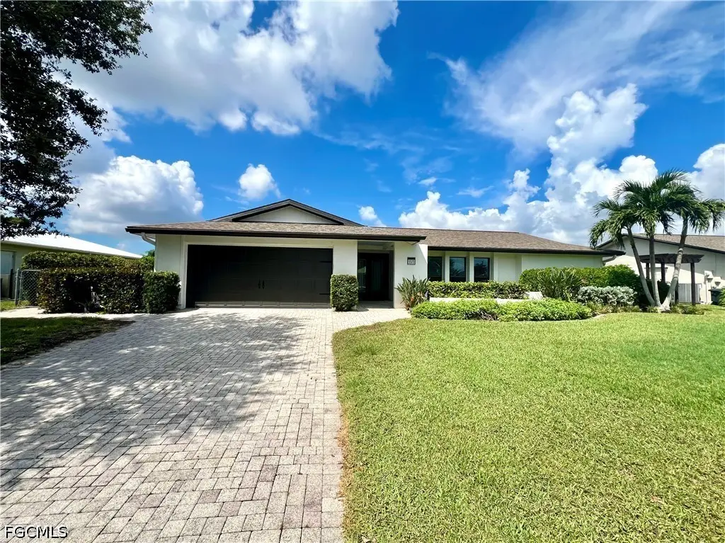 5573 Amoroso Drive, Fort Myers, FL 33919 - #1