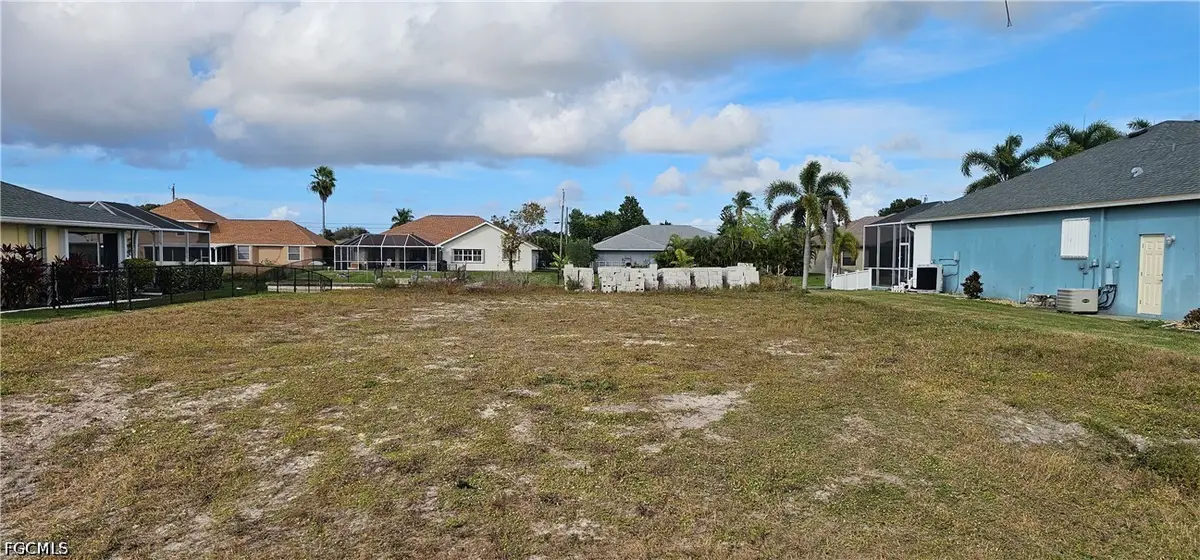 707 SW 35th Terrace, Cape Coral, FL 33914 - #1