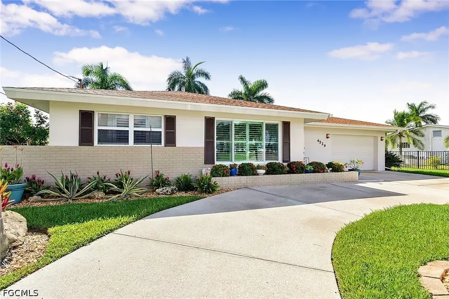 4529 SE 1st Avenue, Cape Coral, FL 33904 - #3