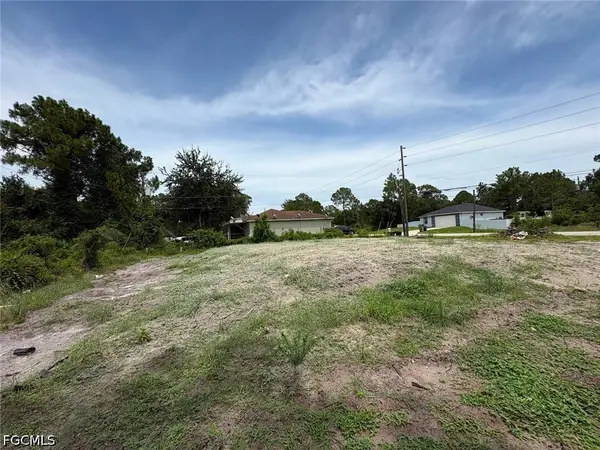 1504 W 17th Street, Lehigh Acres, FL 33972