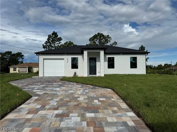 824 Dawhert Avenue S, Lehigh Acres, FL 33974