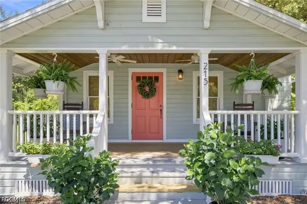 215 Granada Boulevard, Fort Myers, FL 33905