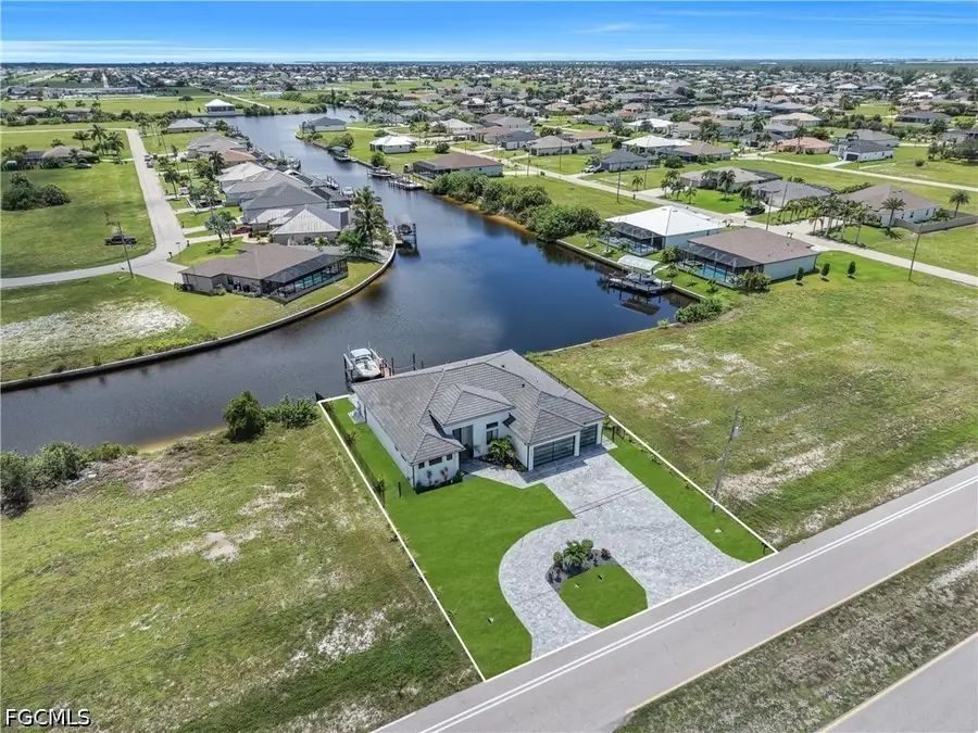3224 Yucatan Parkway, Cape Coral, FL 33993 - #3