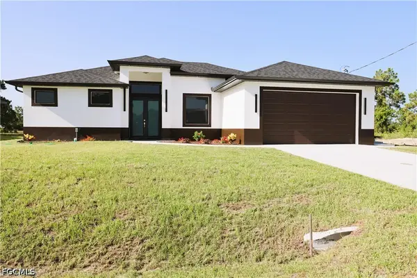 1216 Delores Street E, Lehigh Acres, FL 33974