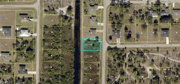 1020 Genoa Avenue S, Lehigh Acres, FL 33974