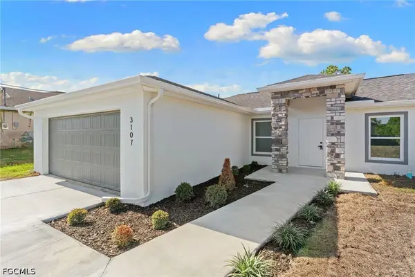 519 Hawthorne Avenue S, Lehigh Acres, FL 33974
