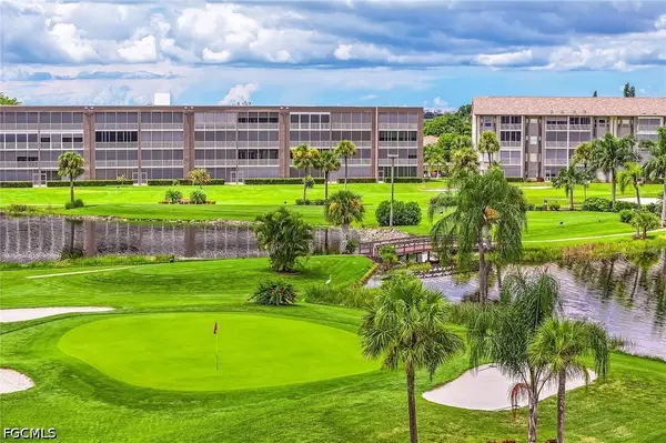 14891 Hole In One Circle #205, Fort Myers, FL 33919