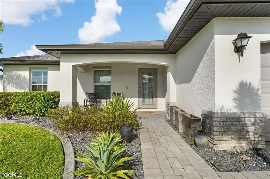 475 NE 3rd Place, Cape Coral, FL 33909 - #2