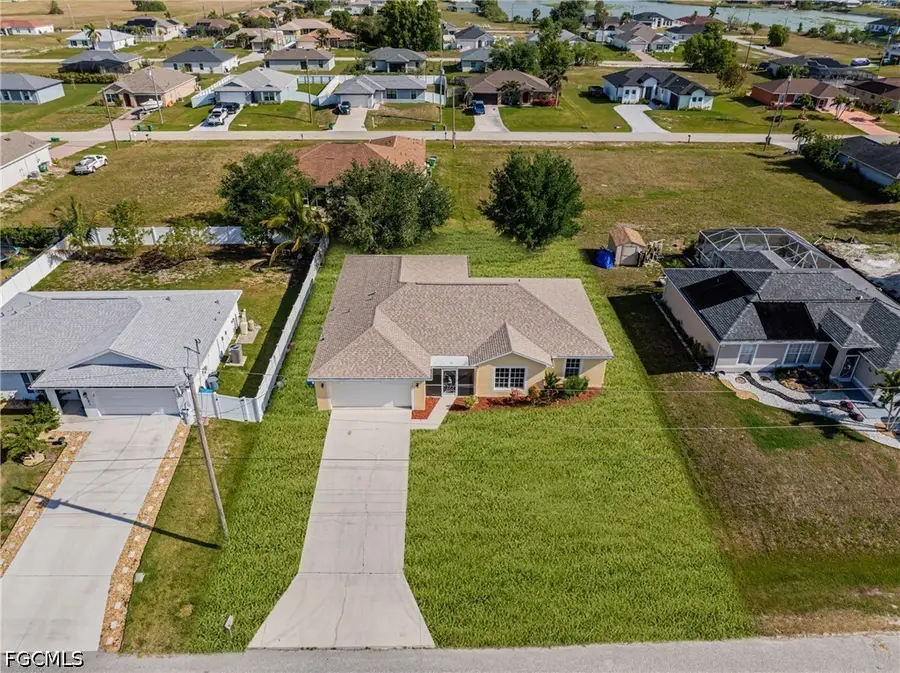 323 NW 10th Street, Cape Coral, FL 33993 - #2