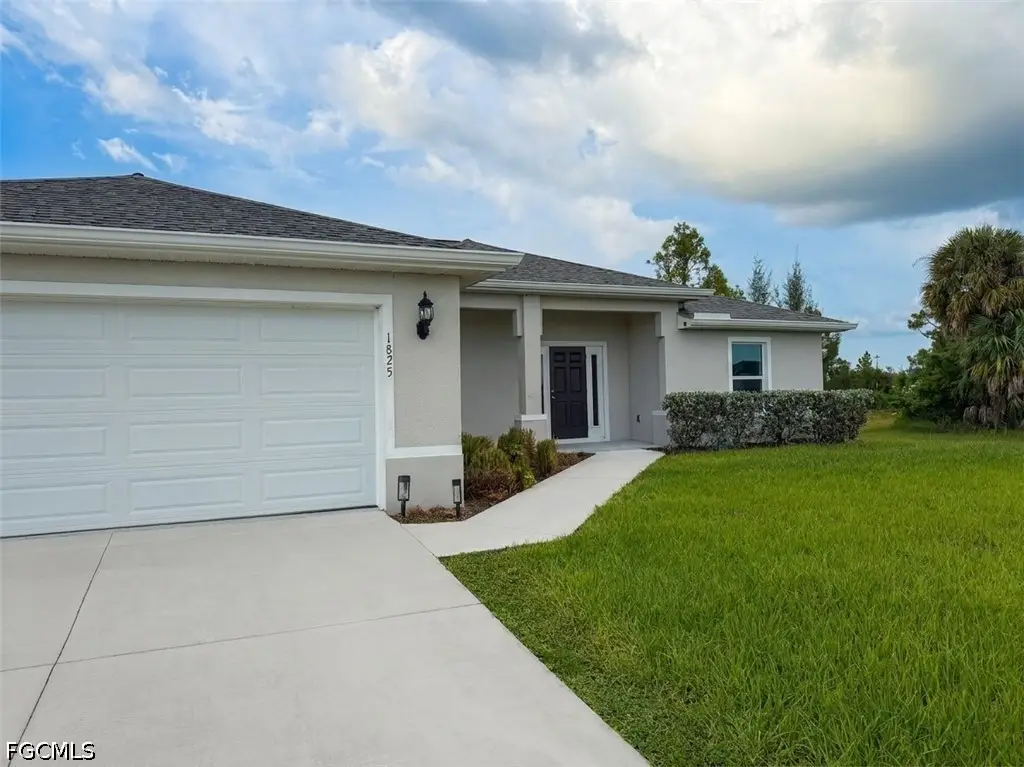 1825 NE 36th Lane, Cape Coral, FL 33909 - #1