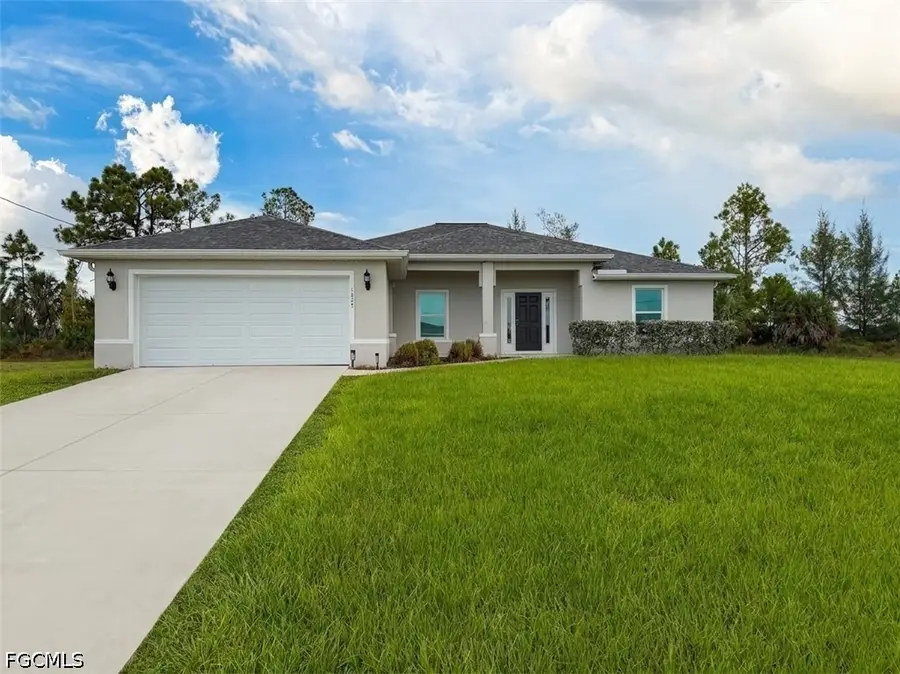 1825 NE 36th Lane, Cape Coral, FL 33909 - #2