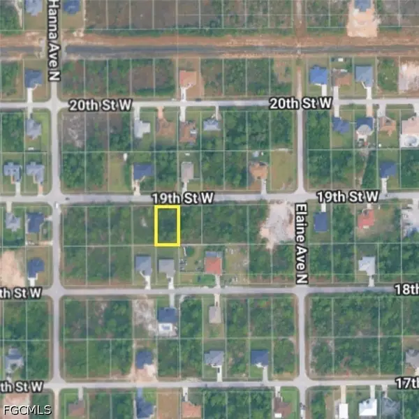 2711 19th Street W, Lehigh Acres, FL 33971