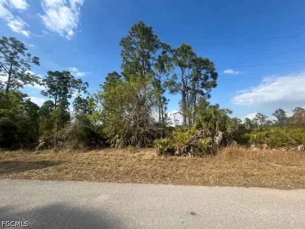 1137 Crestwood Street E, Lehigh Acres, FL 33974