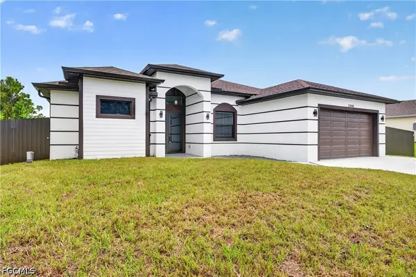 2806 Connie Avenue N, Lehigh Acres, FL 33971