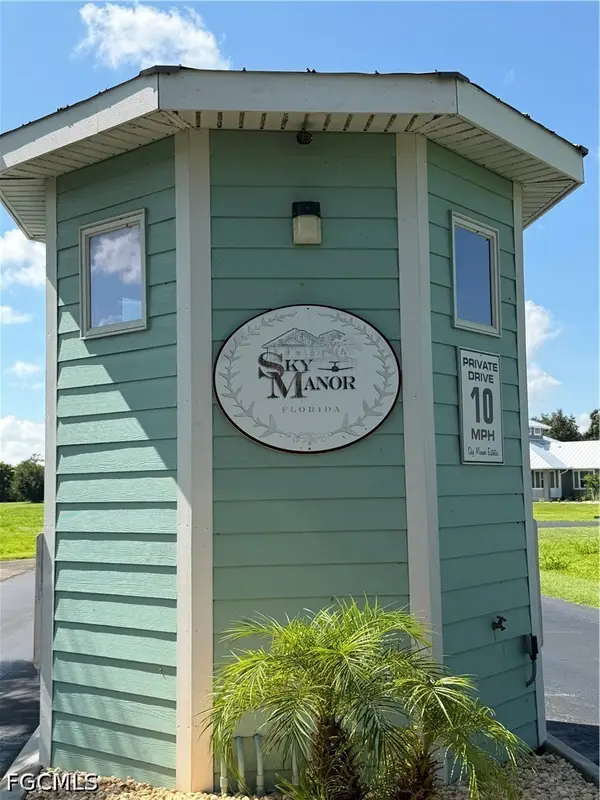 1520 Lindbergh Loop, Labelle, FL 33935