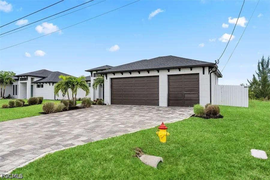 1124 SW 4th Lane, Cape Coral, FL 33991 - #2