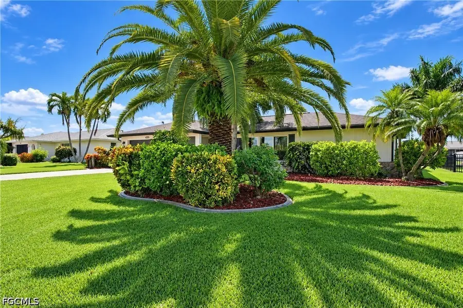 1932 Palaco Grande Parkway, Cape Coral, FL 33904 - #2