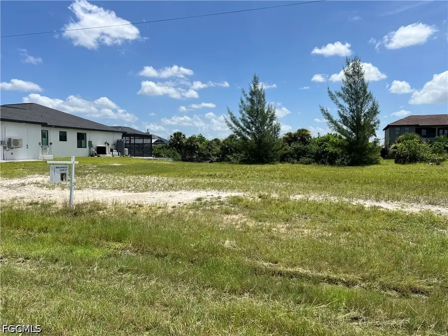 2021 Old Burnt Store Road N, Cape Coral, FL 33993 - #3