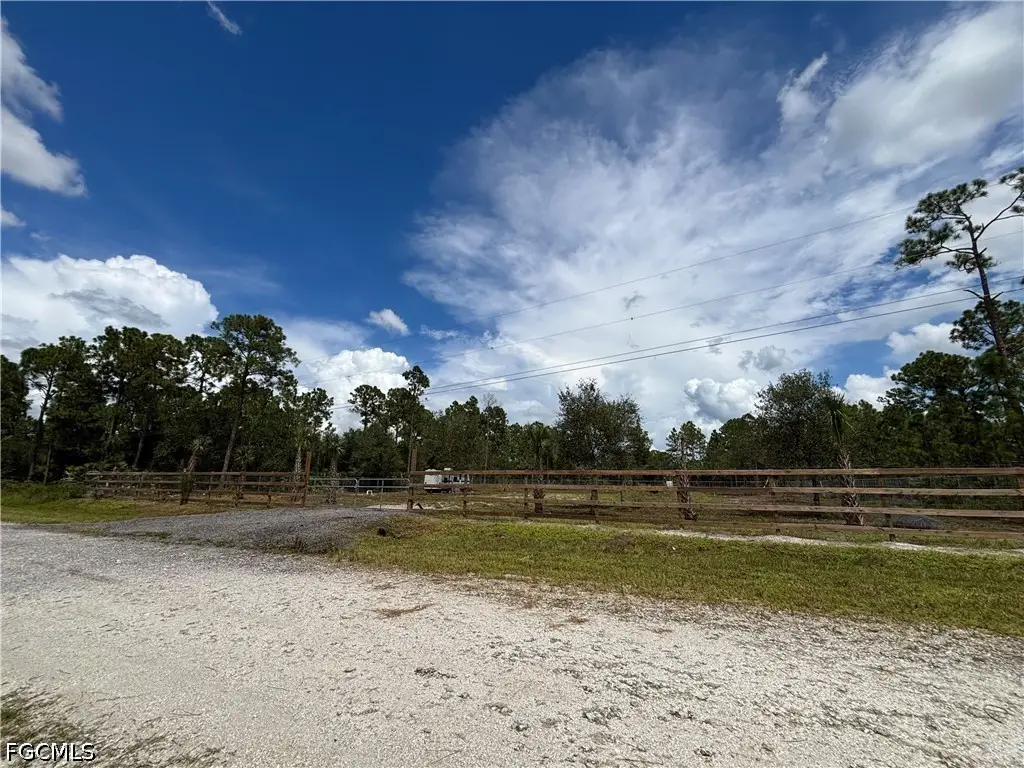 515 S Street, Montura, FL 33440 - #1