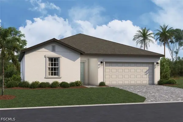 318 Lakeside Hideaway Lane, Lehigh Acres, FL 33936