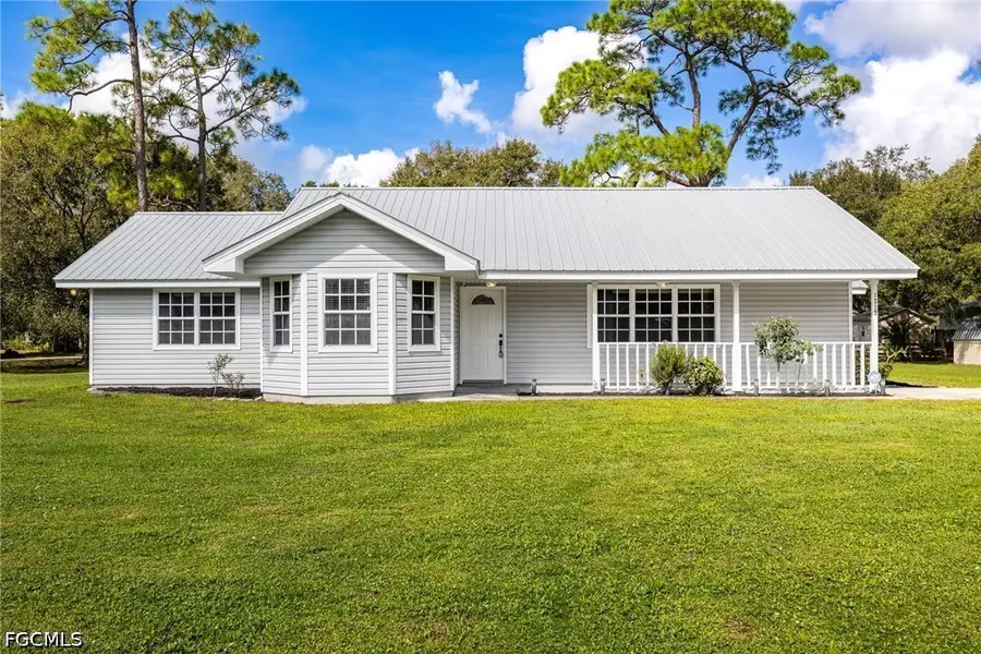 1212 Woods Drive, Labelle, FL 33935 - #2
