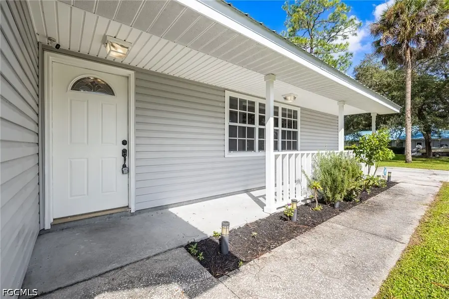 1212 Woods Drive, Labelle, FL 33935 - #3