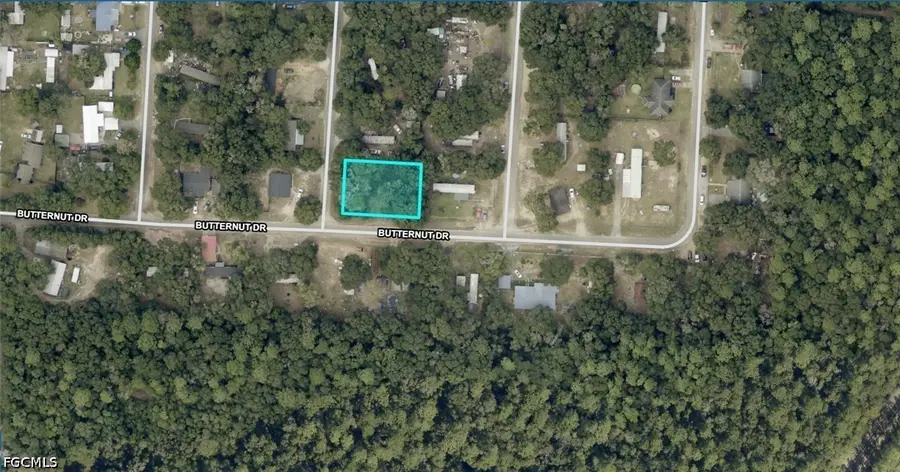 6425 Butternut Drive, Milton, FL 32583 - #2