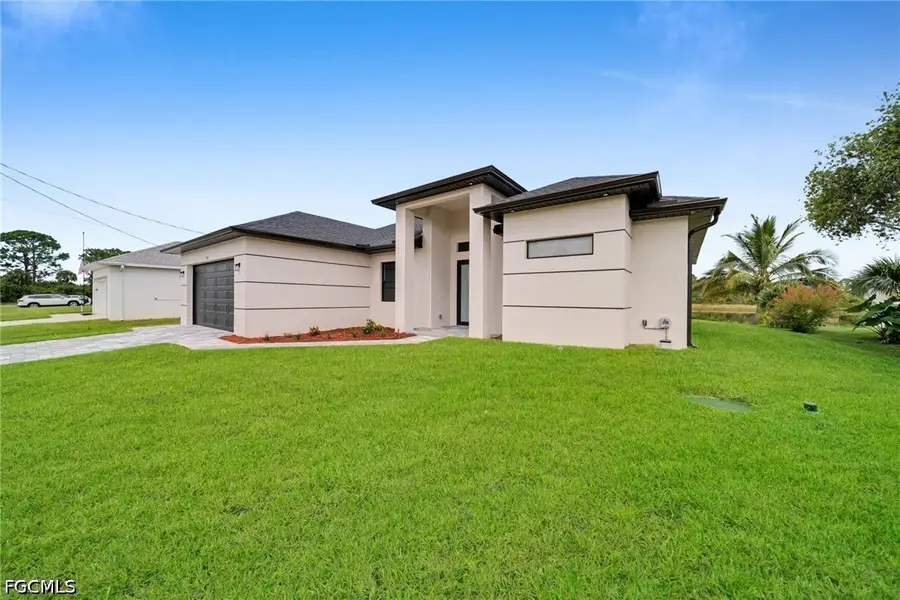 743 Chestnut Street E, Lehigh Acres, FL 33974 - #3