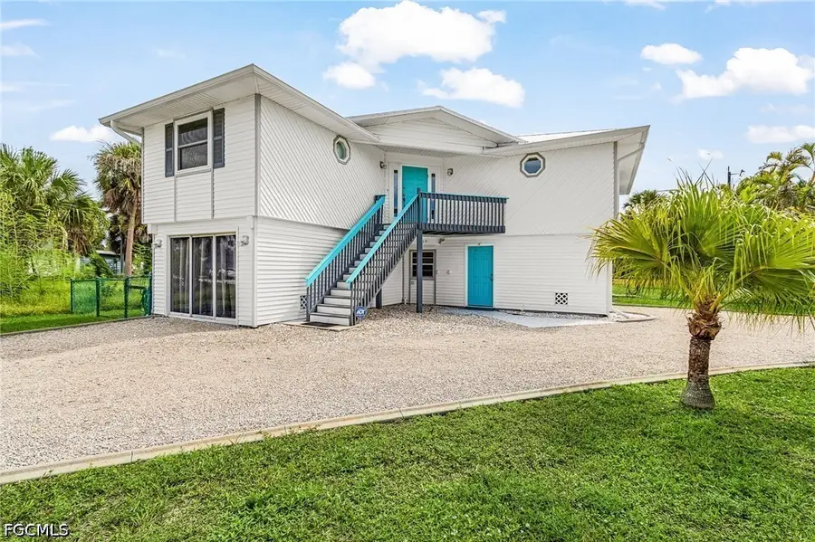 2510 Rose Avenue, Saint James City, FL 33956 - #3