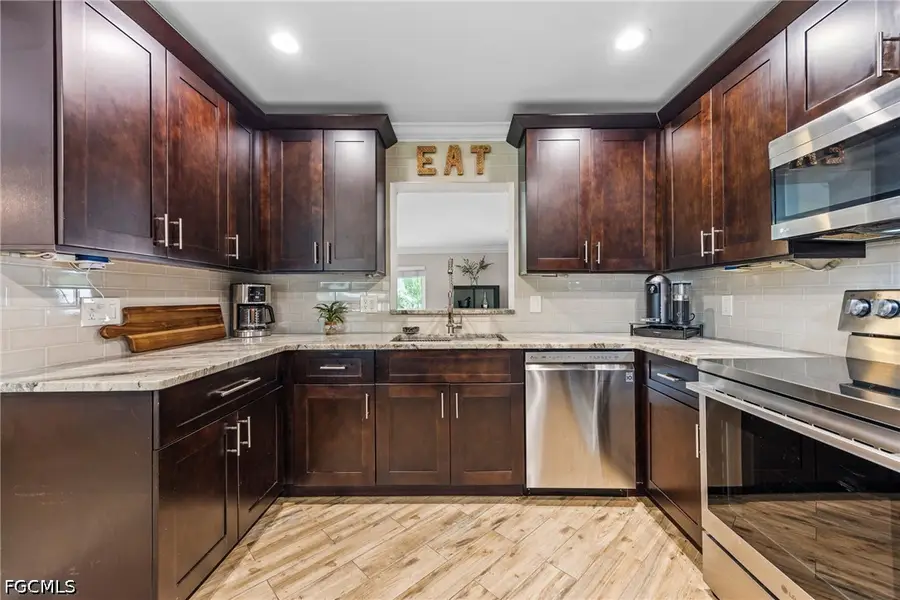 2439 Ephraim Avenue, Fort Myers, FL 33907 - #2