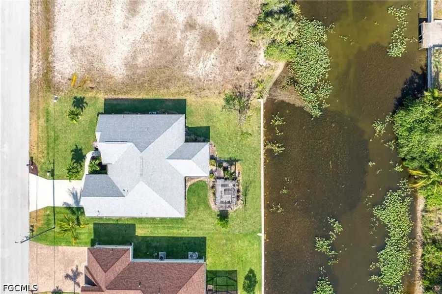 614 SW 31st Terrace, Cape Coral, FL 33914 - #2