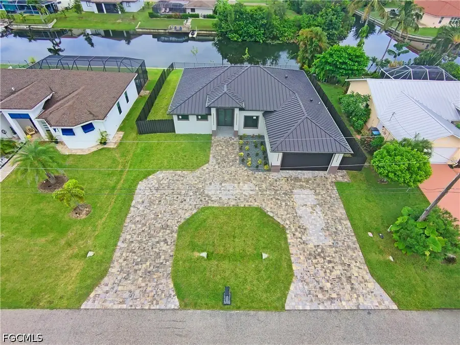 305 SW 15th Terrace, Cape Coral, FL 33991 - #2