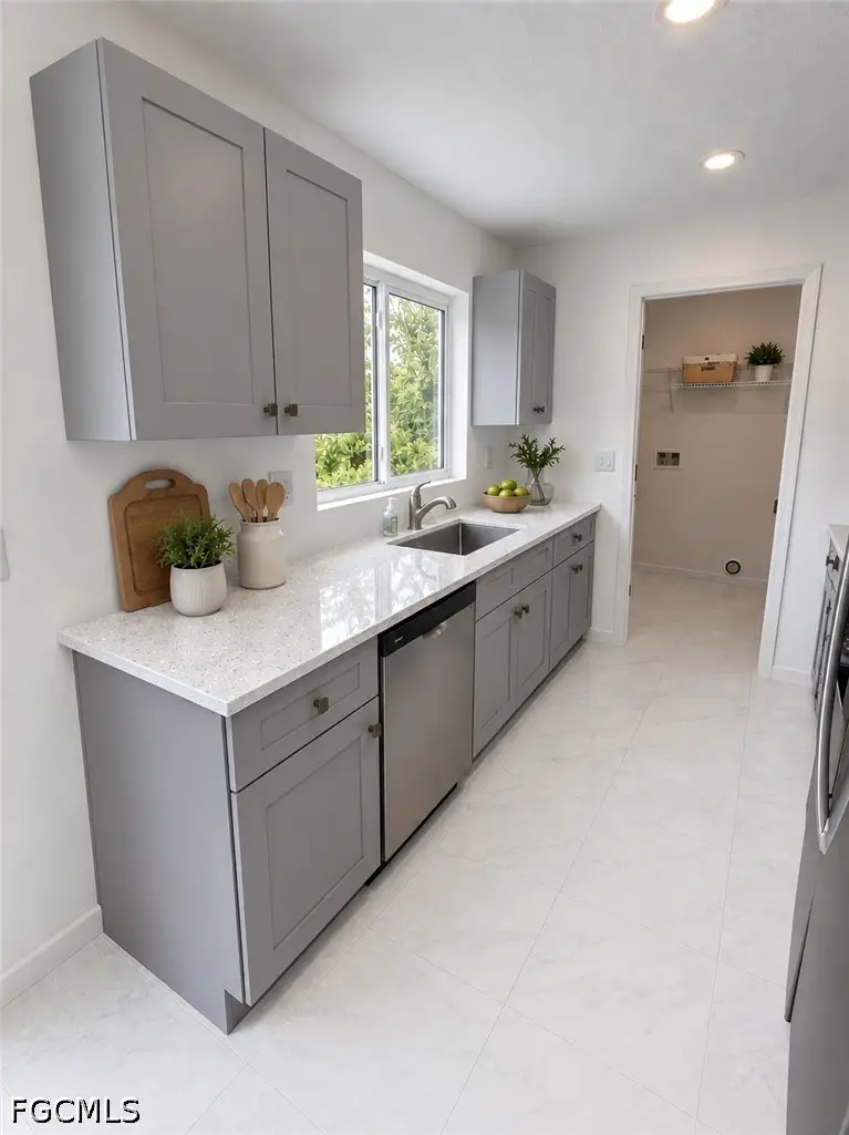 2022 Edward Avenue, Alva, FL 33920 - #2