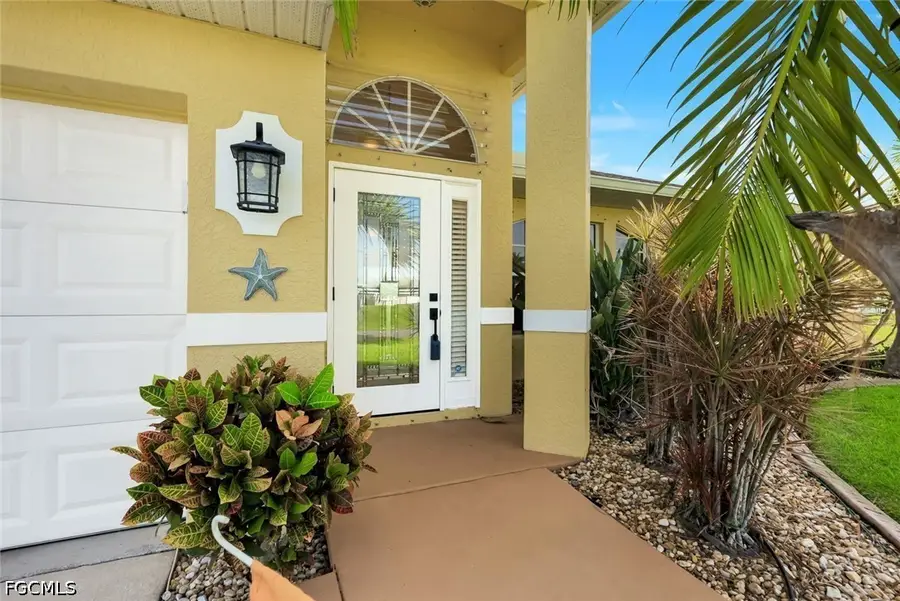 401 NW 18th Avenue, Cape Coral, FL 33993 - #3