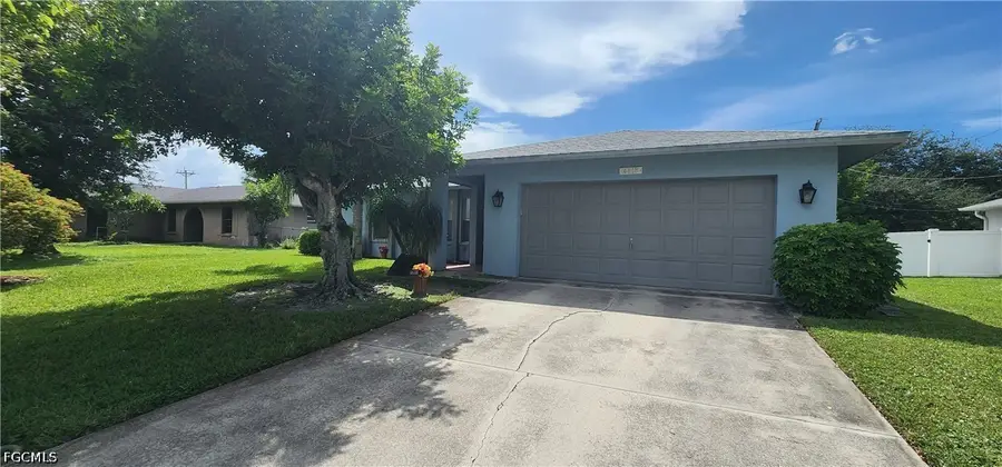 4618 SW 7th Avenue, Cape Coral, FL 33914 - #2