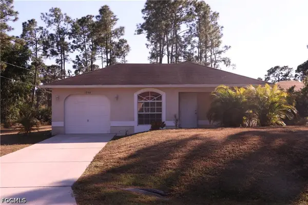 1066 Barnett Street E, Lehigh Acres, FL 33974