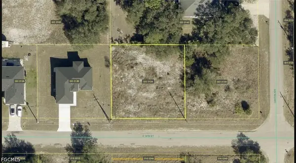 3105 E 18th Street, Lehigh Acres, FL 33972