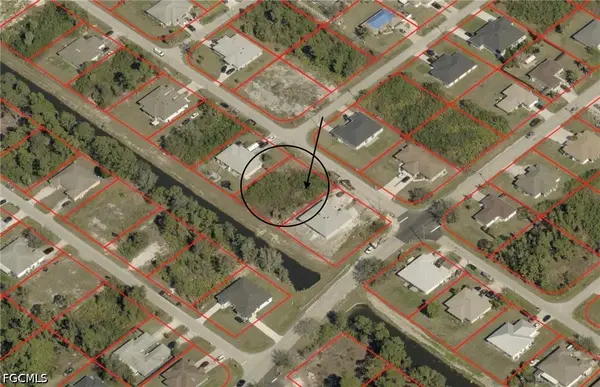 4859 28th Street Sw, Lehigh Acres, FL 33973