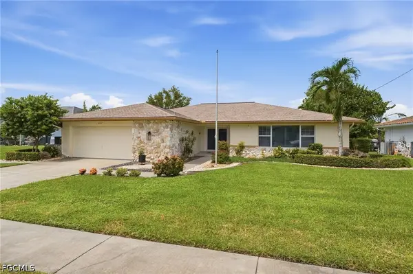 4557 Gulf Avenue, North Fort Myers, FL 33903