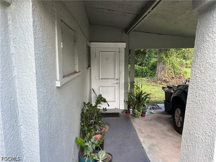 4231 Scott Avenue, Fort Myers, FL 33905 - #3