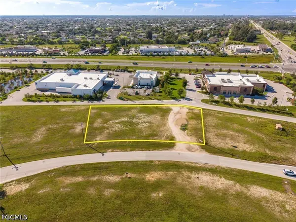 1486 SW 6th Terrace, Cape Coral, FL 33991