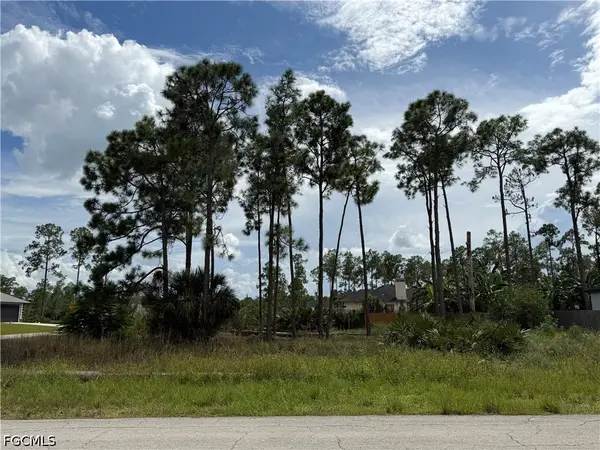 906 E 13th Street, Lehigh Acres, FL 33972
